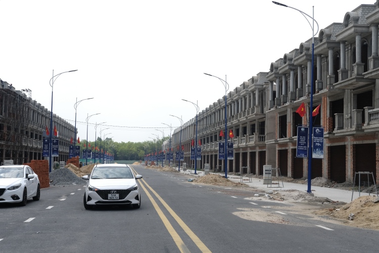 Thăng Long Central City