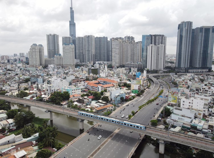 Hình ảnh thực tế tuyến Metro số 1 Bến Thành - Suối Tiên